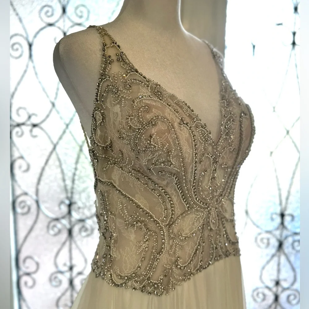 Customized Martina Liana 938 Boho Ivory Silk And Lace Wedding Dress Size 12 US - Picture 11 of 16